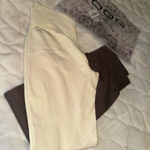 OQQ Cream and Brown Leggings Set
